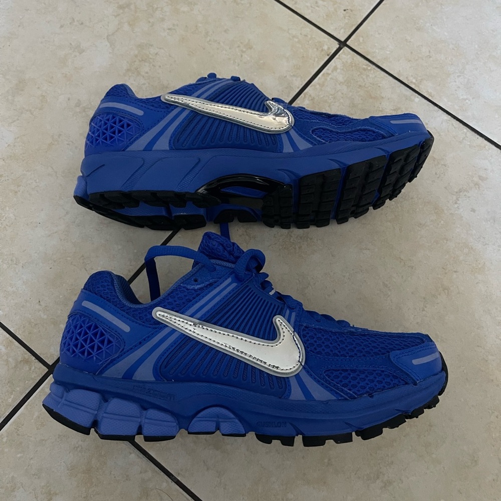 Women’s Size 9.5 - Nike Zoom Vomero 5 ‘Racer Blue’ HJ7328-445
